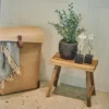 234129-beige vasketøjskurv i jute miljøbillede
