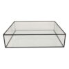 Glasskrin til studenterhue med sort metal kanter 25x25x13 cm.