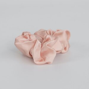 Silk plain rosa scrunchie
